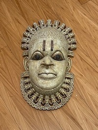 Beninoise-type mask